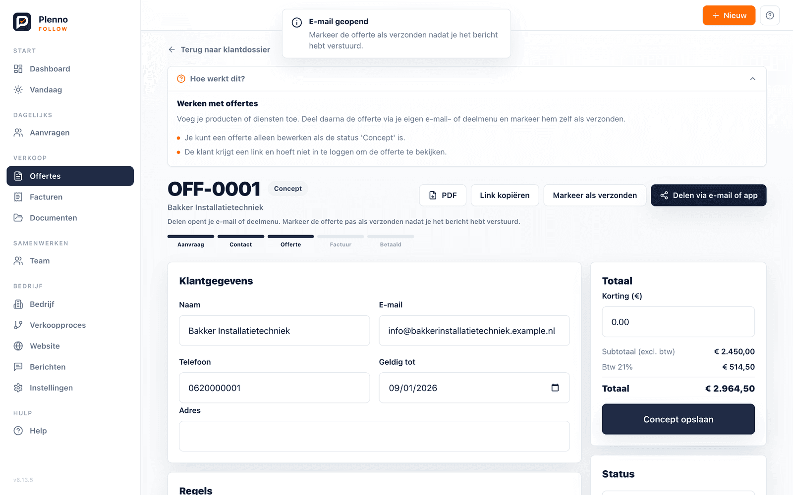 Offerte delen: opent je eigen e-mail- of deelmenu, verstuurt niets automatisch