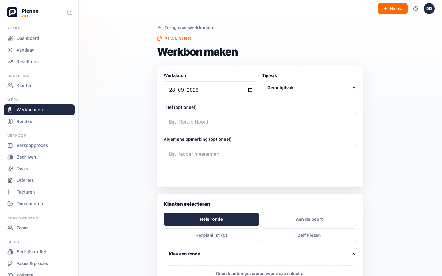 Klanten selecteren voor een werkbon op een computer